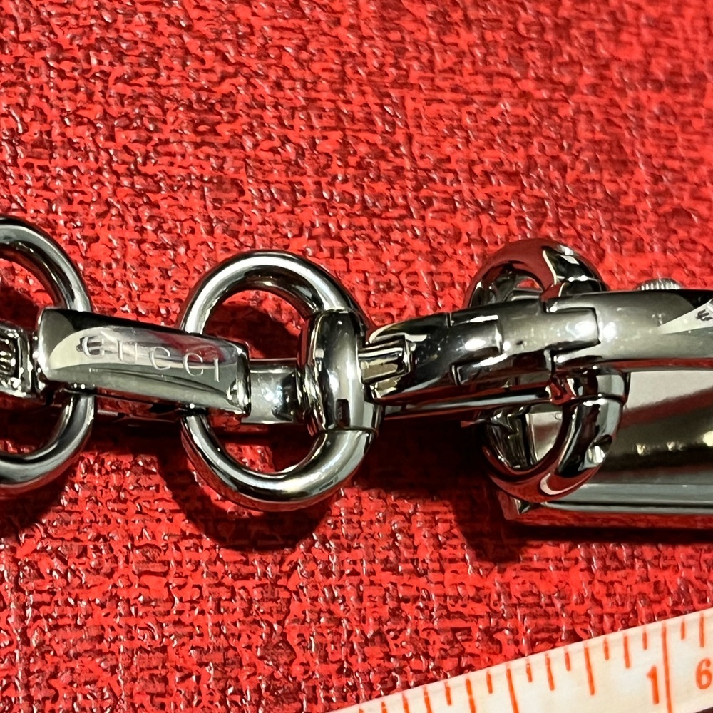 GUCCI PRE-LOVED AUTHENTIC ‘TORNABUONI’ 119 SST BRACELET 4 DIAMONDS WATCH - Picture 16 of 17